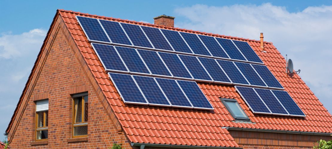 Aides panneaux solaires 2023 : comment financer les travaux ?