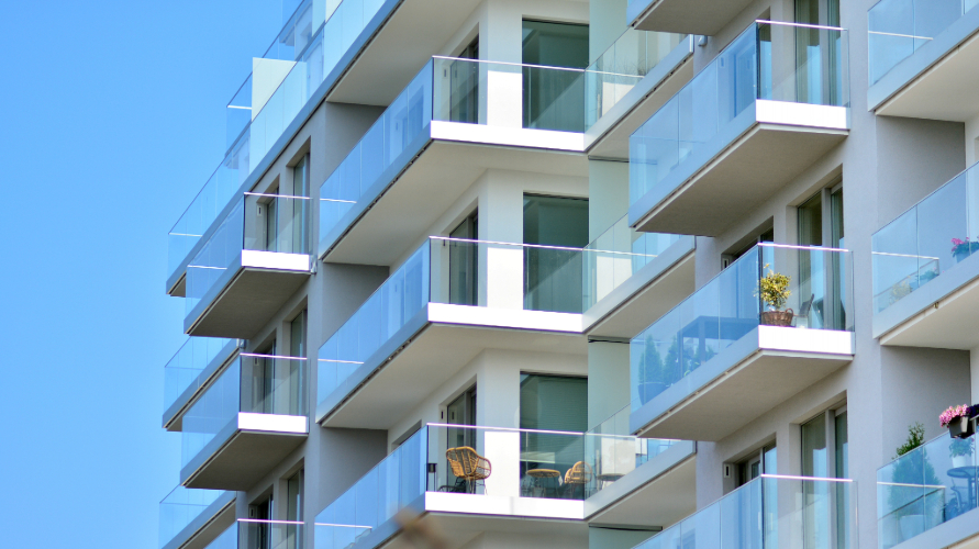Balcon urbain : comment optimiser le confort de votre balcon ?